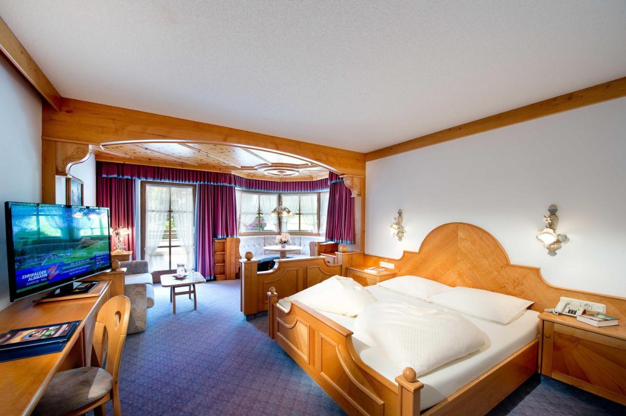 Hotel Bergland レルモース エクステリア 写真