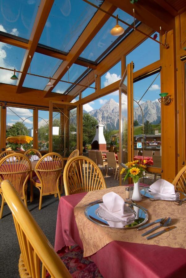 Hotel Bergland レルモース エクステリア 写真