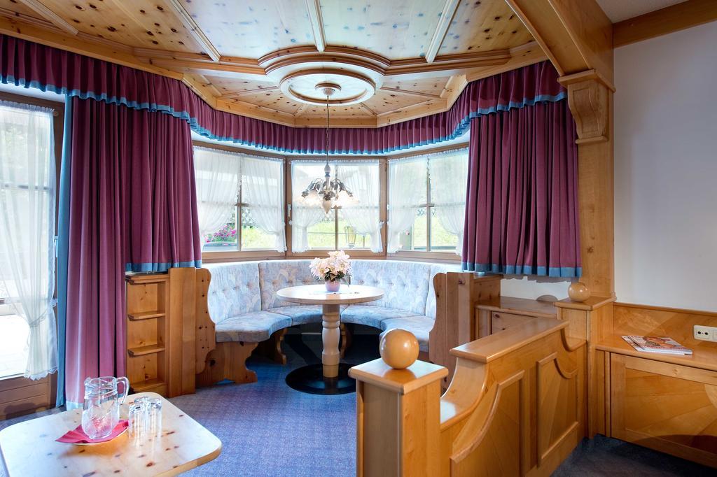 Hotel Bergland レルモース 部屋 写真